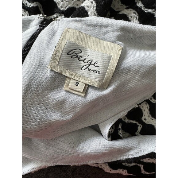 Beige By ECI Black White Patterned Sleeveless Dress Size 8 - Picture 3 of 4